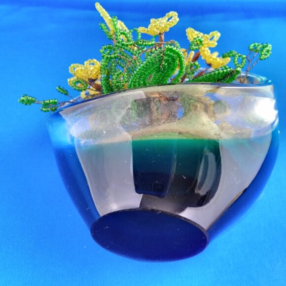 Vintage mid century art glass with handmade beaded flowers - Picture 3 of 6